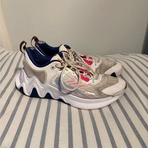 Nike Giannis Immortality 2